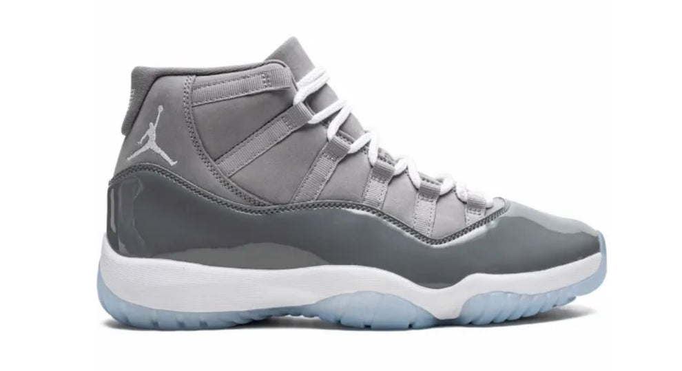 Air Jordan 11 Retro (Grey/White)